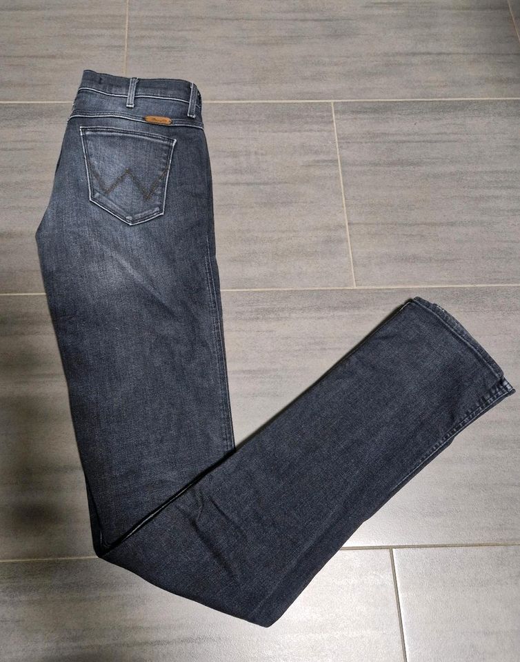 Damenjeans Gr W 26/L 34 der Marke Wrangler  Neu in Alsdorf