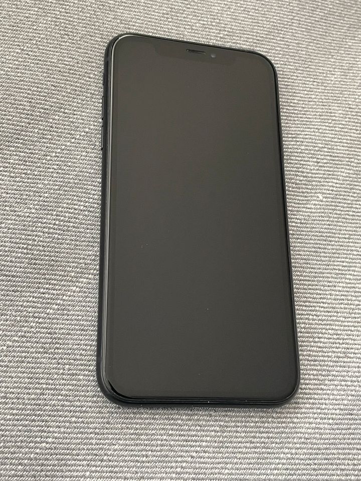 iPhone XR 128 GByte - schwarz in Gilching