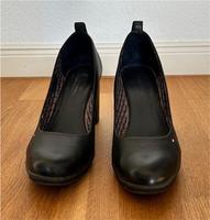 Tommy Hilfiger Leder-Pumps Stuttgart - Vaihingen Vorschau