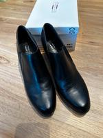 Pumps Stiefeletten First Avenue 42 Echtleder schwarz  Neu Nordrhein-Westfalen - Erkelenz Vorschau
