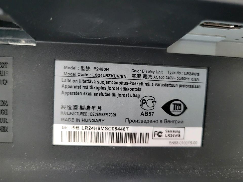 PC Bildschirm Samsung SyncMasterP2450 in Walddorfhäslach