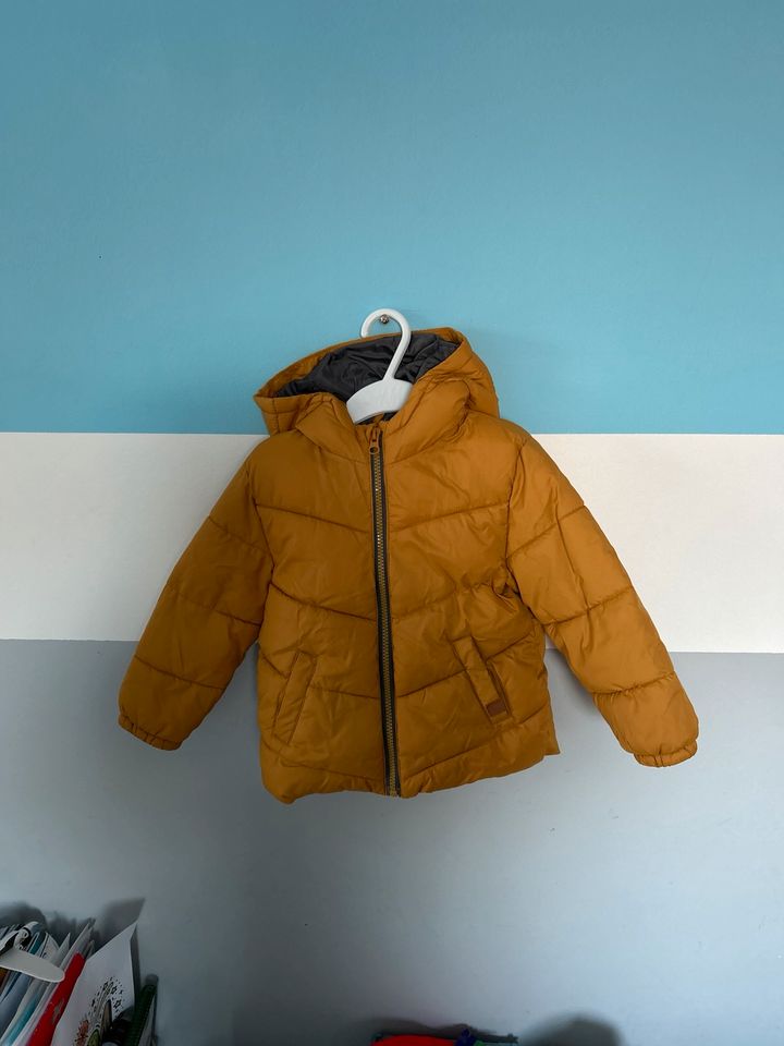 Winterjacke Mango Unisex in Gladbeck