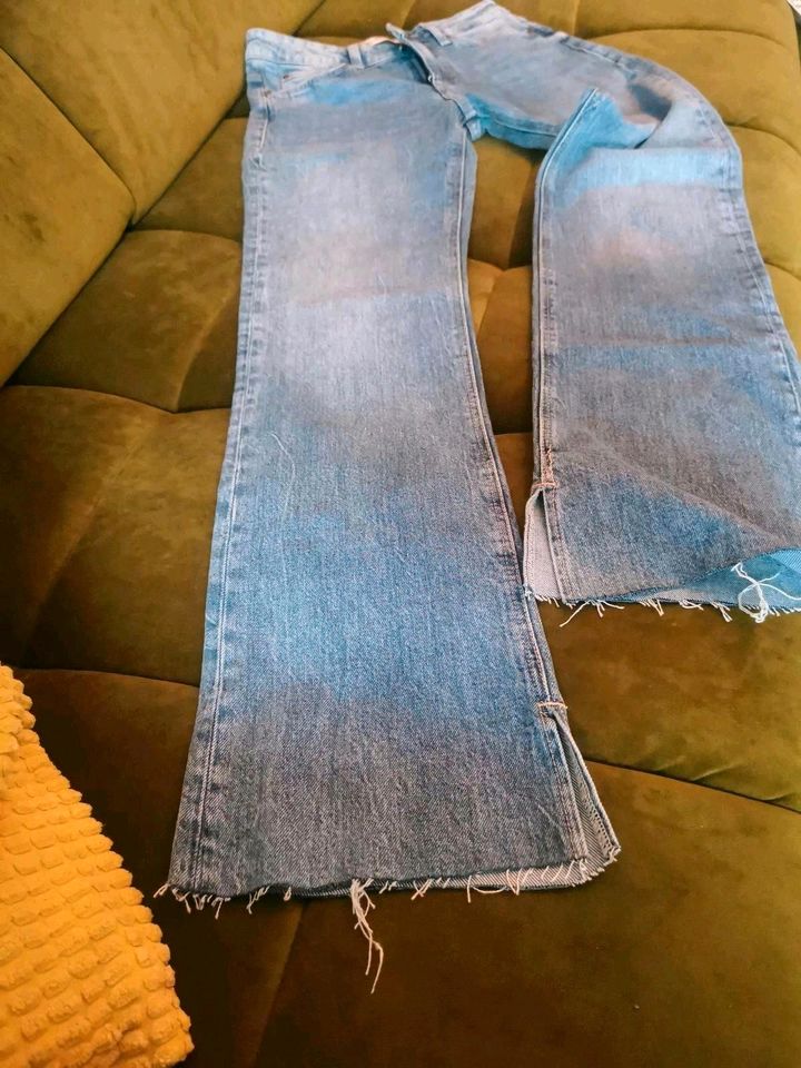 2xJeans neu 36+S in Freiburg im Breisgau