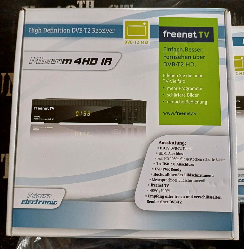 Microm 4HD DVB-T2 HDTV Freenet TV Receiver mit Zubehör in Beelitz