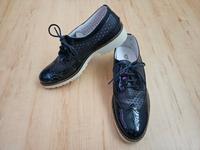 Italienische Designerschuhe von Igi & Co, wie neu Bayern - Karlstein Vorschau