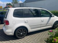 VW Touran 1.6 zu verkaufen Ricklingen - Mühlenberg Vorschau