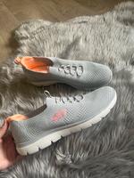 Sketchers Damen Schuhe sneaker Gr. 42 Hessen - Hatzfeld (Eder) Vorschau