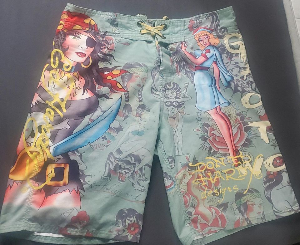 Ed Hardy Bade Shorts in Pulheim