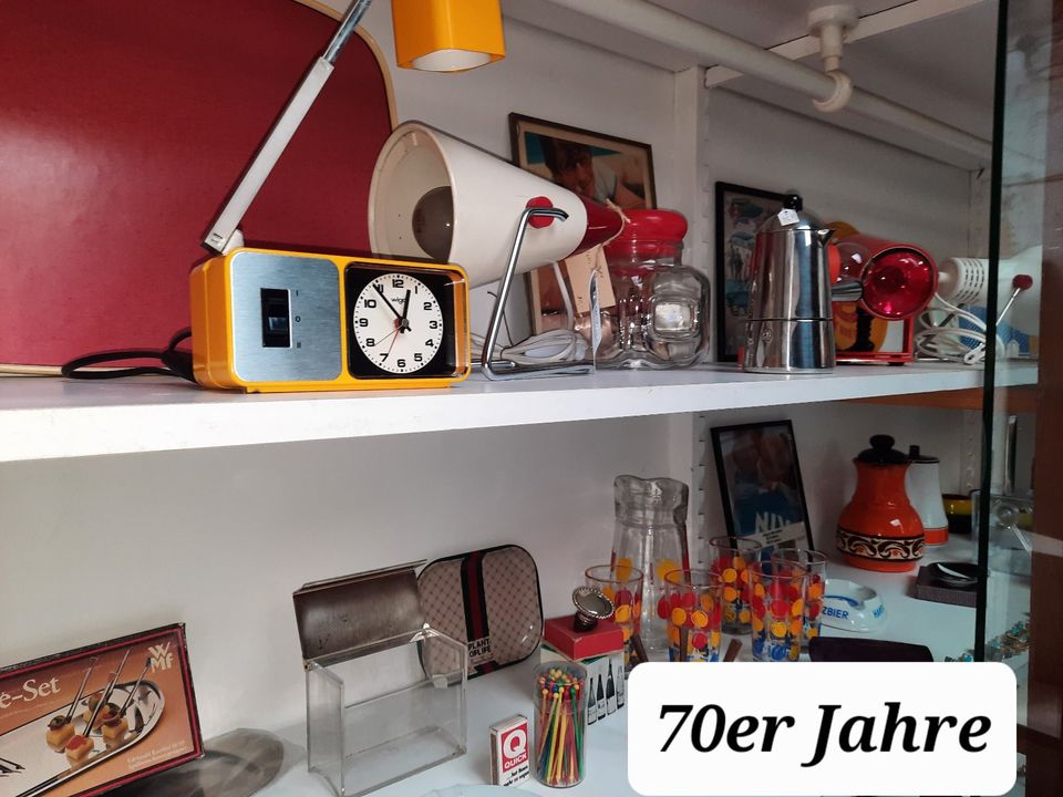 großer, antiker Küchen-, Buffetschrank - Vintage, Landhaus in Rheine