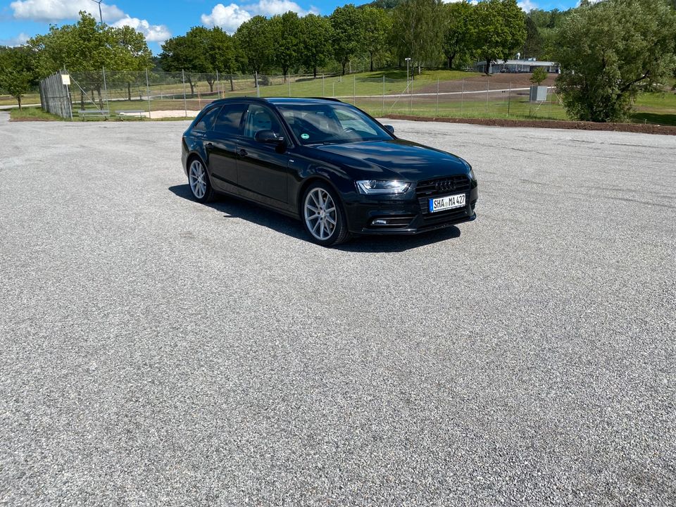 Audi A4 B8 Avant S-line quattro 2.0 in Fichtenberg