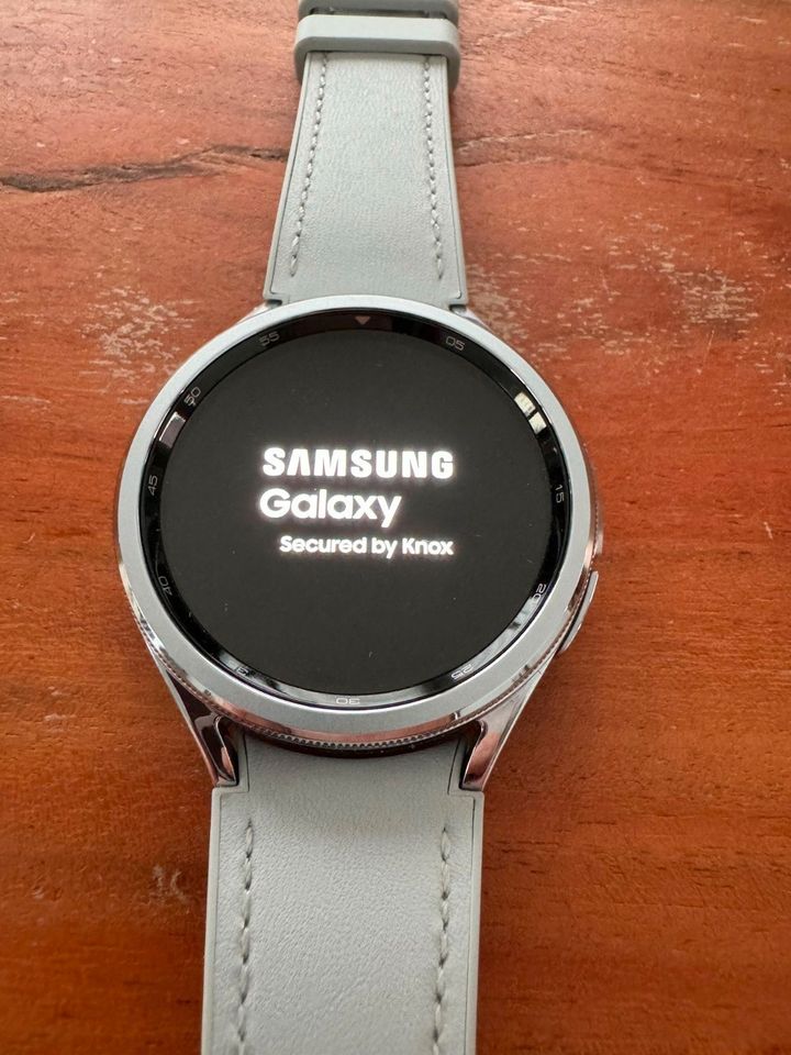 Galaxy Watch 6 Classic / 47mm, LTE *5 Monate alt* in Elmshorn
