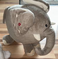 Kuscheltier Plüschtier Elefant grau, stehend, ca. 32 cm Brandenburg - Potsdam Vorschau