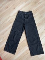 Zara Jeans Hose schwarz Marlene wideleg 36 baggy Düsseldorf - Bilk Vorschau