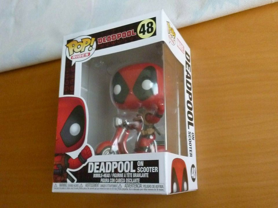 Funko POP - Deadpool - DEADPOOL on Scooter 48