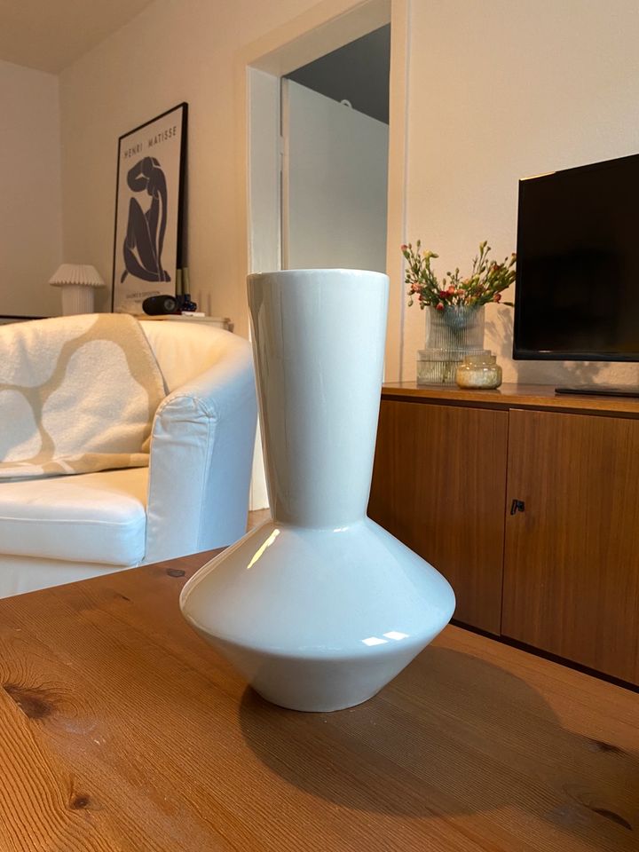 Große Vase Beige/grau in Bochum - Bochum-Mitte | eBay Kleinanzeigen ist  jetzt Kleinanzeigen