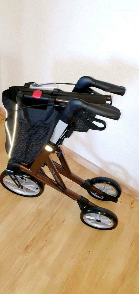 Outdoor Gehwagen  Gelände Ausführung Rollator große Räder in Stockach