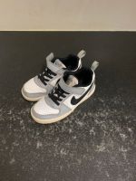 Nike Sneaker Kinder wie neu Berlin - Schöneberg Vorschau