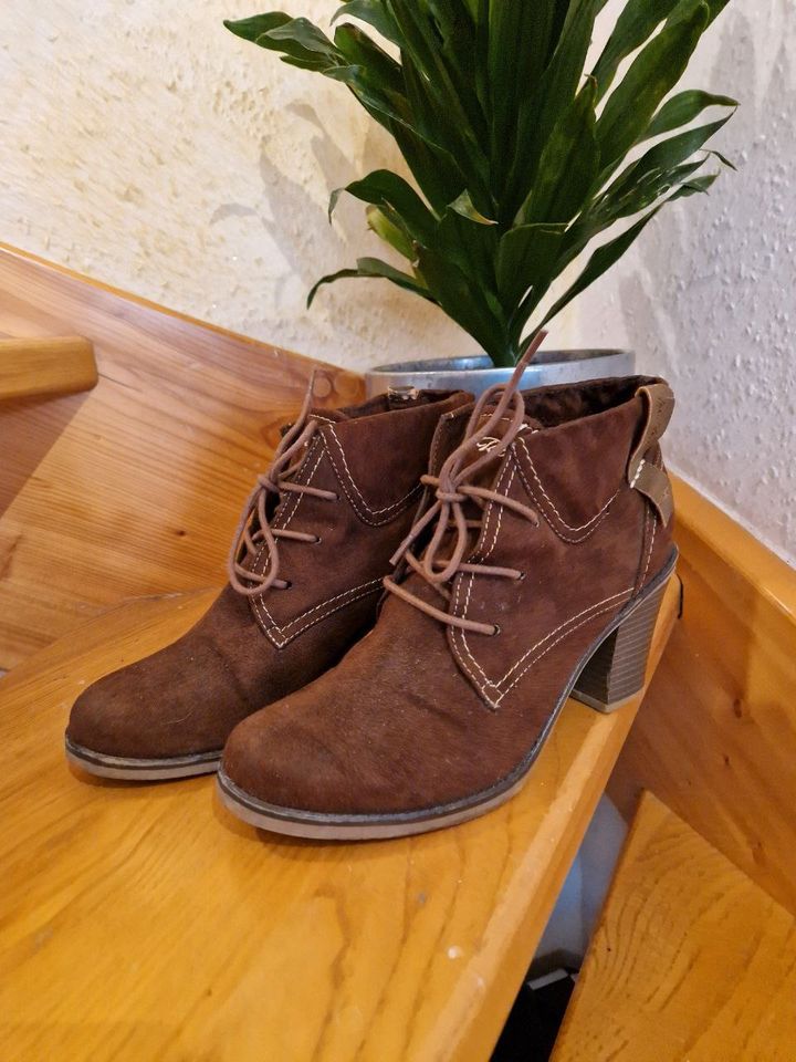 Tom Tailor.   Schöne braune Stiefel.  Größe 39. in Wendlingen am Neckar