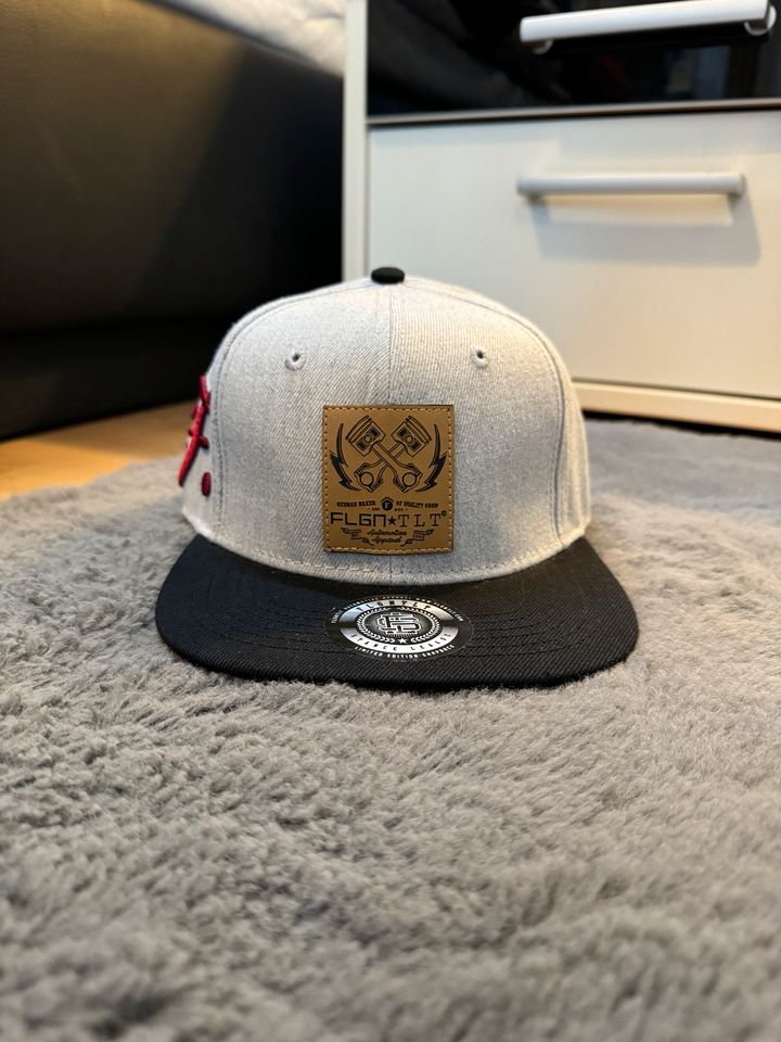 Flgntlt Cap / Snapback / Neu in Erfurt