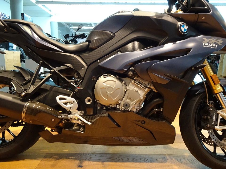 BMW S 1000 XR in Achern