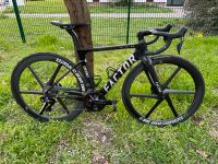 Rennrad Factor Ostro VAM, Dura Ace 2x12 Di2 Powermeter, RH 49cm Frankfurt am Main - Sachsenhausen Vorschau