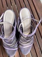 Wunderschöne Sandaletten lila High Heels  Escada Gr. 38 Baden-Württemberg - Grafenberg Vorschau
