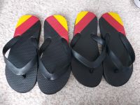 Kinder Badelatschen Flip Flops Größe 30 evtl für Zwillinge Berlin - Biesdorf Vorschau