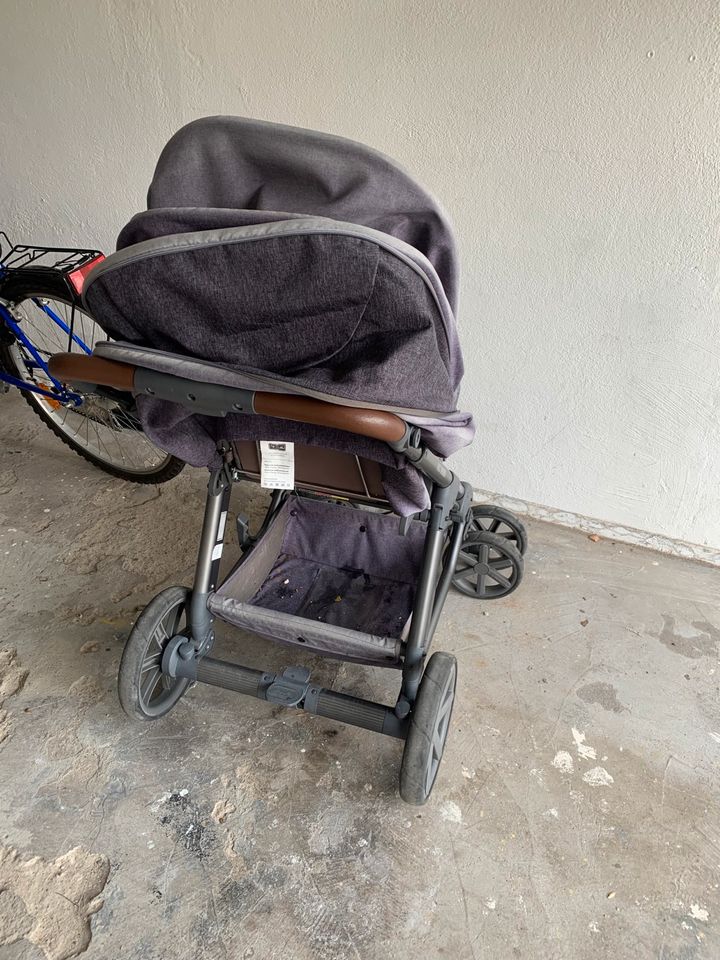 Kinderwagen in Siegen