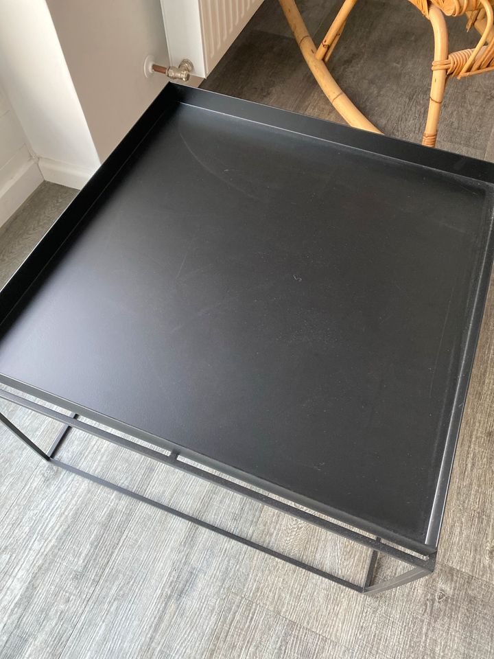 Hay Tray | Tisch | Wohnzimmertisch | 60x60 | schwarz in Bocholt