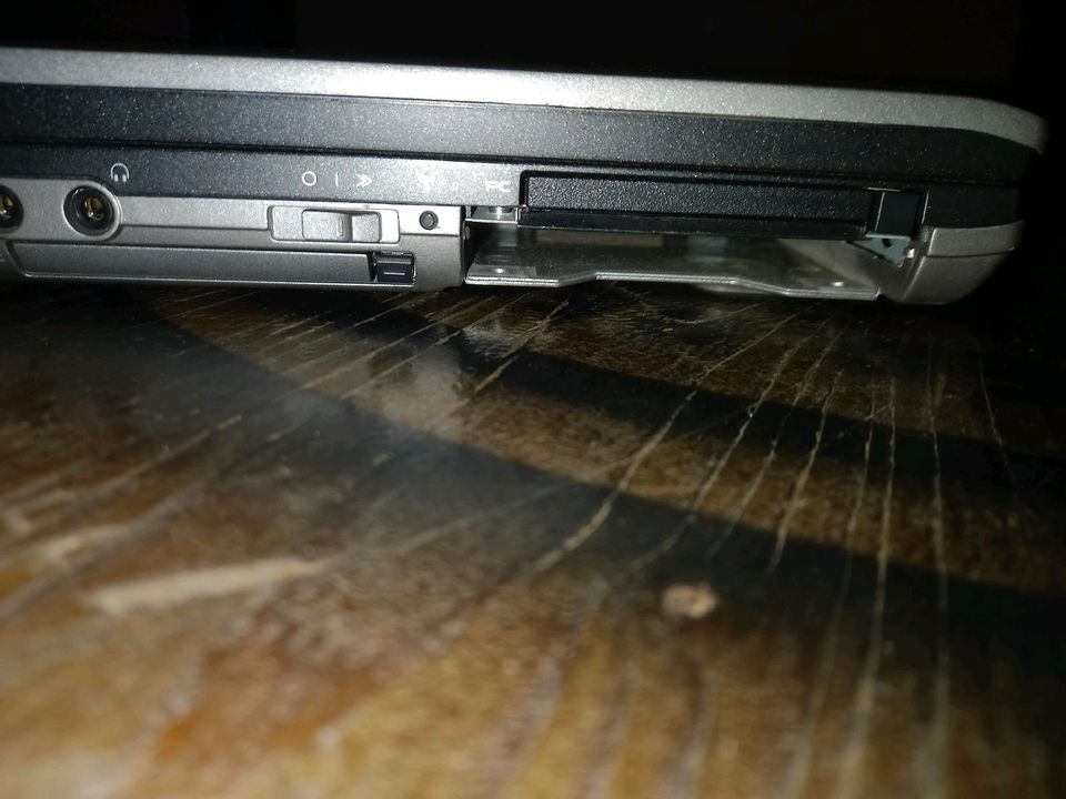 Dell Laptop  Dell D830 defekt bastler in Düsseldorf