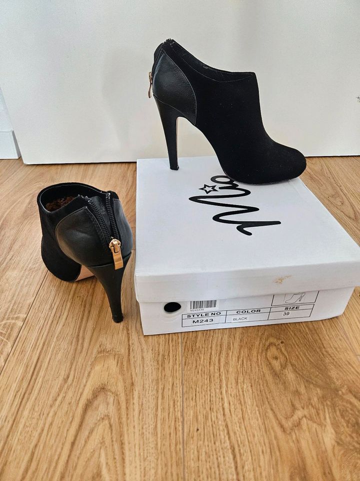 Stiefeletten high heel Mio Größe 39 Schuhe schwarz kunstleder in Karlsruhe