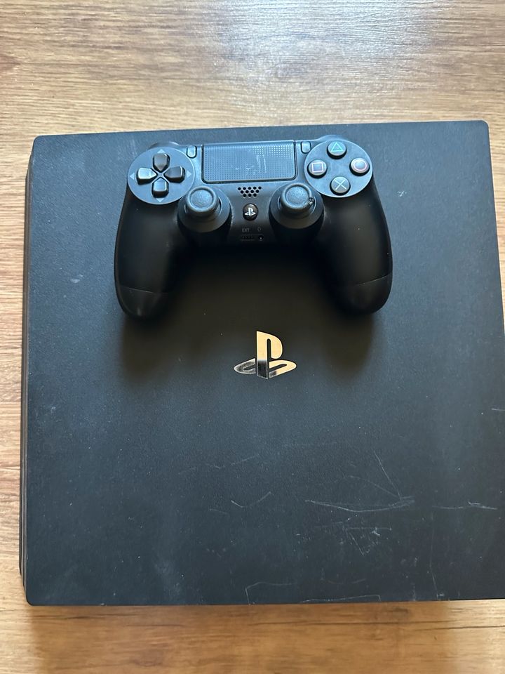 PlayStation 4 Pro in Wurzen