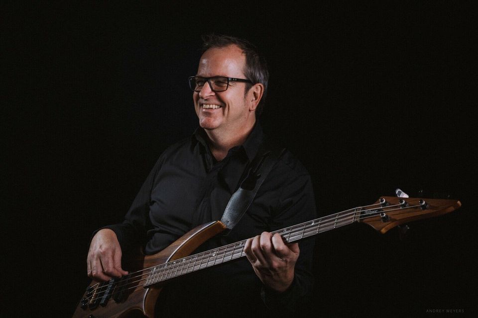 E-Bass & Fretless Unterricht in Leverkusen / auch online in Leverkusen