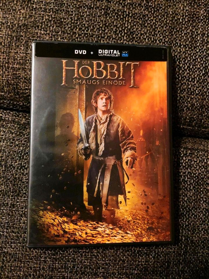DVDs Hobbit Smaugs Einöde Staatsfeind Nr 1 Blessed Fantastic four in Burghausen