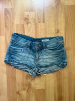 Jeans Shorts Gr. 34 H&M Berlin - Charlottenburg Vorschau