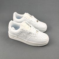 White/Nike/schuhe Baden-Württemberg - Konstanz Vorschau