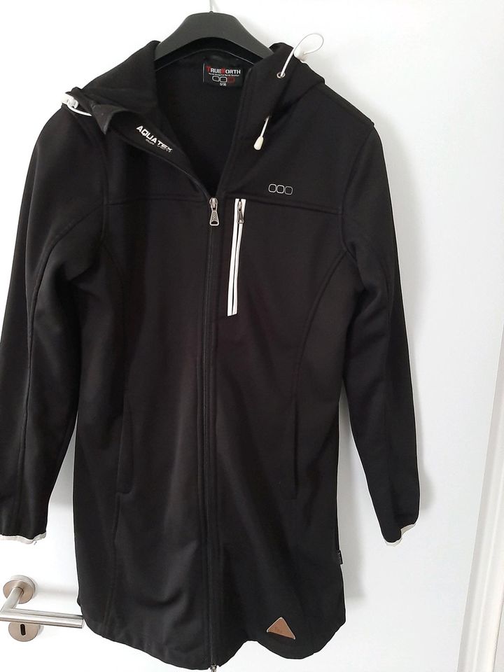 Softshell Jacke Windjacke Damen Gr. 36 schwarz in Uhrsleben