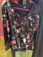 Reserved Blumen top Schwarz XL Bremen - Hemelingen Vorschau