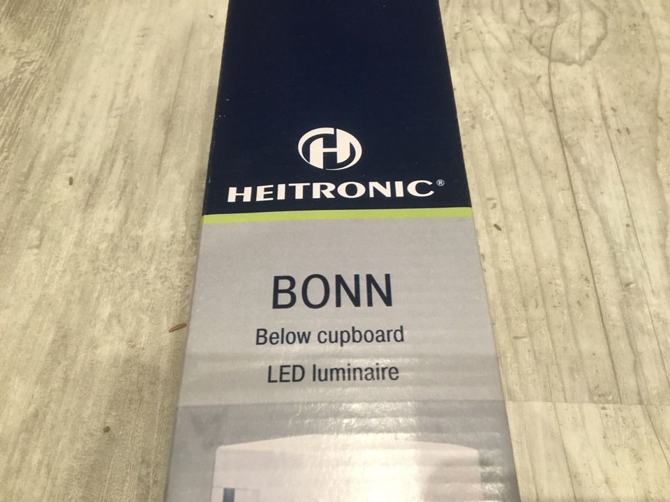 V: Verkaufe Unterbauleuchte | Heitronic | Modell Bonn | LED Lampe in Aalen