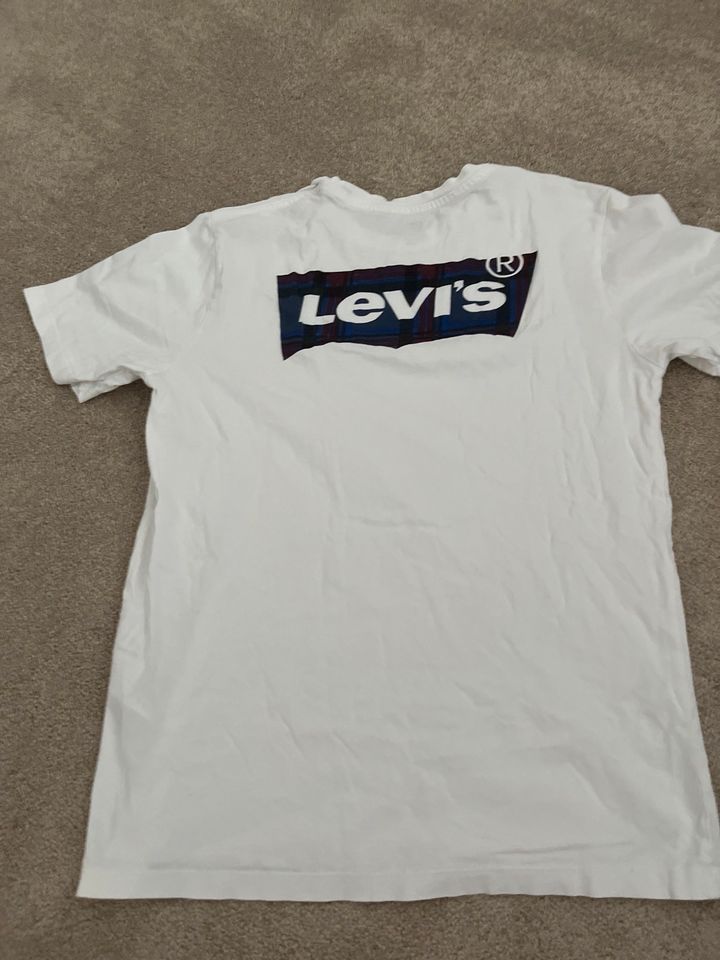 Levi’s Tshirt in Extertal