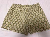 süße Sommerhose Blume von PULL&BEAR, Gr. M Stuttgart - Sillenbuch Vorschau