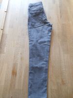 Hip Hopps Jungen Jeans Gr.140 Hose grau Dehnbund Rheinland-Pfalz - Frankenthal (Pfalz) Vorschau