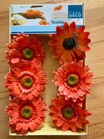 6 Textile Deko-Clips Stoff-Blumen orange grün Befestigungsklammer Baden-Württemberg - Waldkirch Vorschau