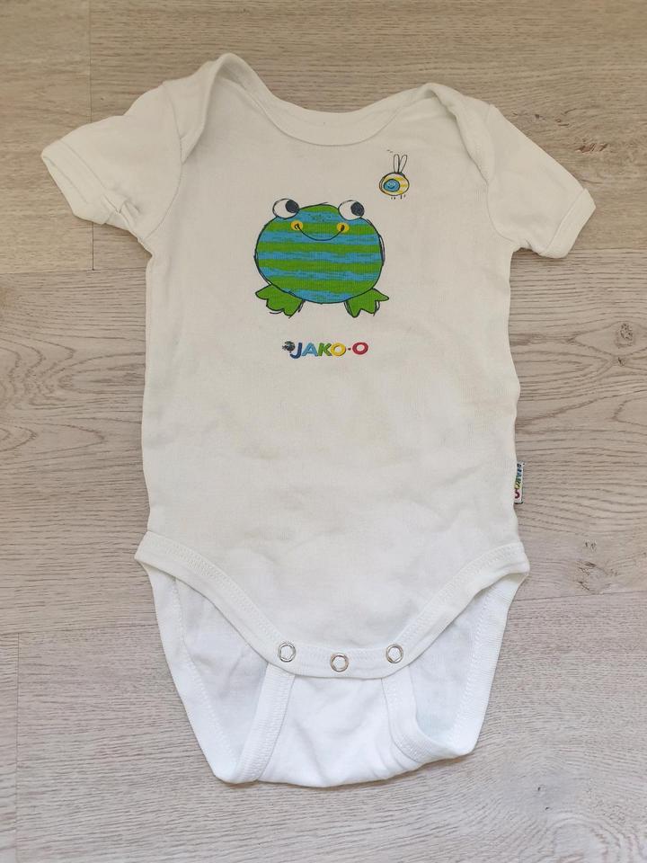 Kurzarmbodys, Langarmbodys, Wickelbodys Gr  62/68, H&M, Baby Club in Landshut