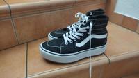 Vans knöchelhoch schwarz weiß Gr. 8.5 / 39 Bayern - Ingolstadt Vorschau