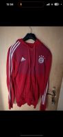 Adidas Fc Bayern Jacke in Größe M Nordrhein-Westfalen - Bocholt Vorschau