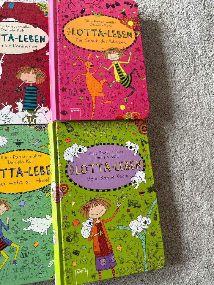Bücher der „Mein Lotta-Leben“ Reihe als Paket. in Halstenbek
