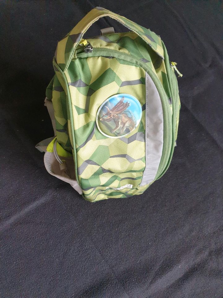 Ergobag kl. Rucksack Schulranzen Sportrucksack Dino Grün w Neu in Burgkunstadt