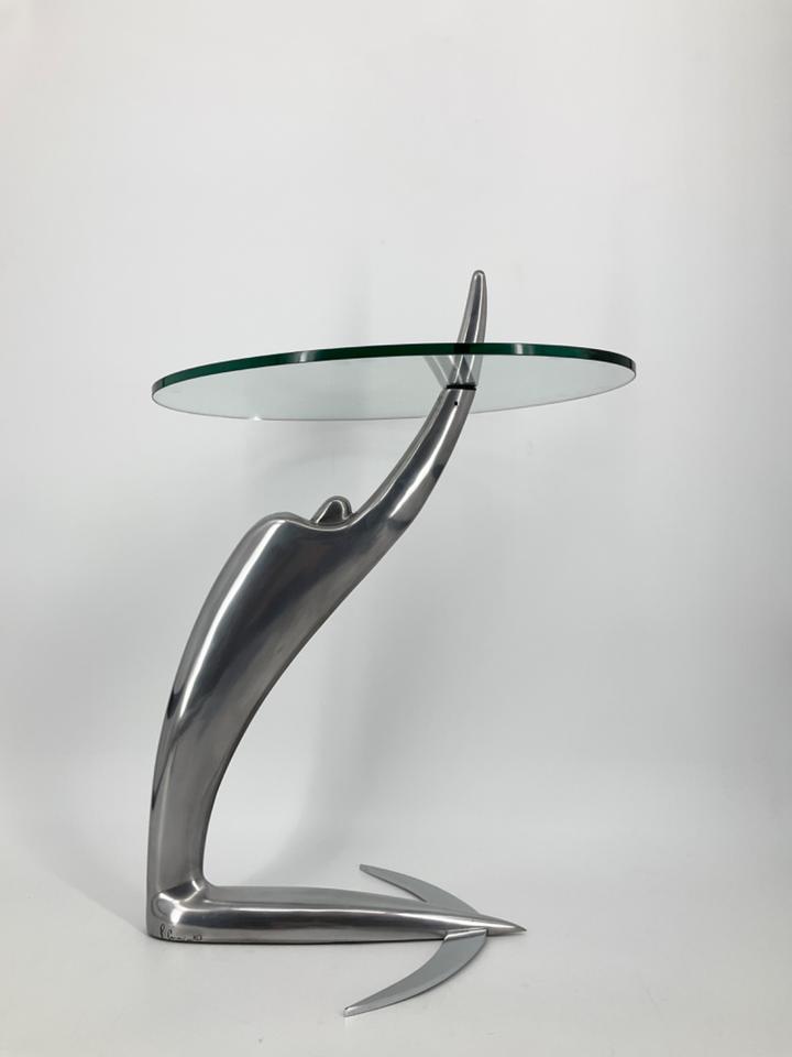 *SKULPTURALER BEISTELLTISCH POMO XO DESIGN ARCADA SWING CARAMIA in Berlin