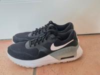 Nike Air Max schwarz  Gr. 41, US 9 Niedersachsen - Lüneburg Vorschau